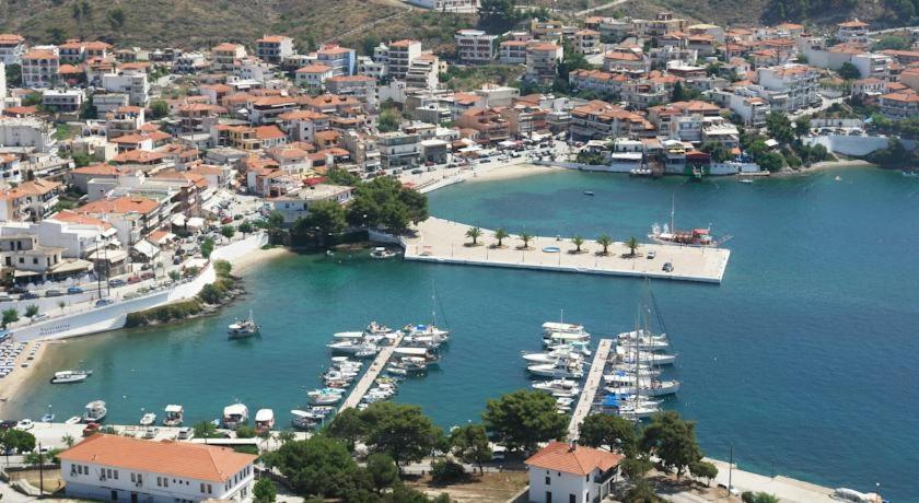 Neos Marmaras Holiday 1 Экстерьер фото